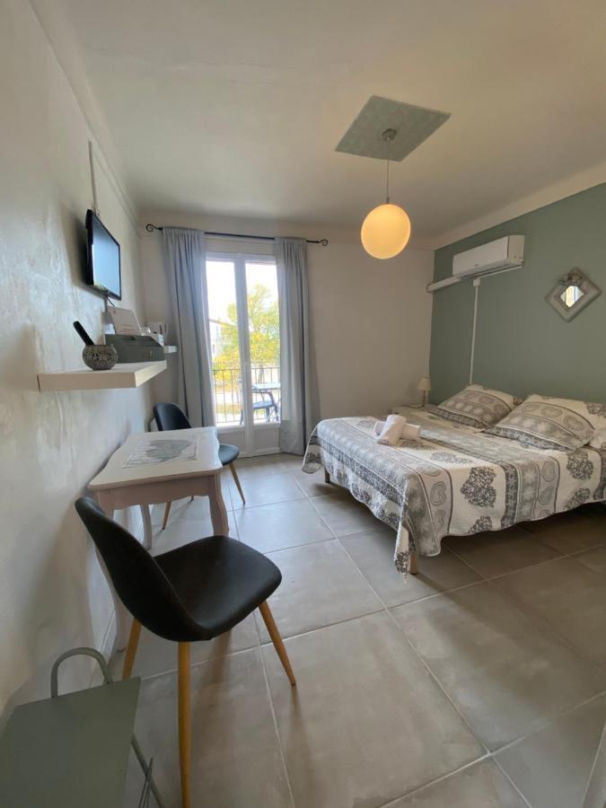 Hotel Carina 압트 외부 사진
